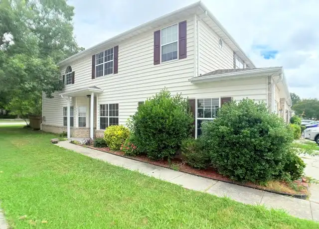 Property at 409 Belmont Cir, Yorktown, VA, 23693, 3 beds, 2.5 baths, [object Object]