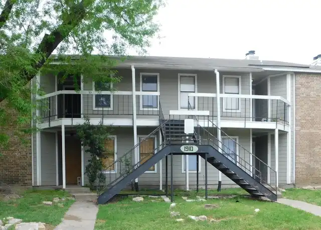 Property at 1910 West Loop Unit C, Austin, TX, 78758, 2 beds, 1 bath, [object Object]