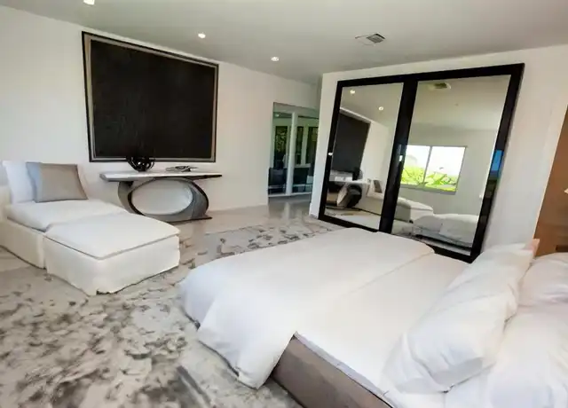 Property at 1087 Diplomat Pkwy, Hallandale Beach, FL, 33009, 5 beds, 4.5 baths, [object Object]