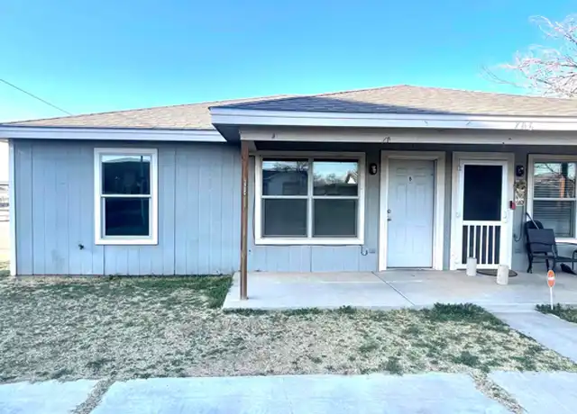 Property at 706 37th St Unit B, Lubbock, TX, 79404, 2 beds, 1 bath, [object Object]