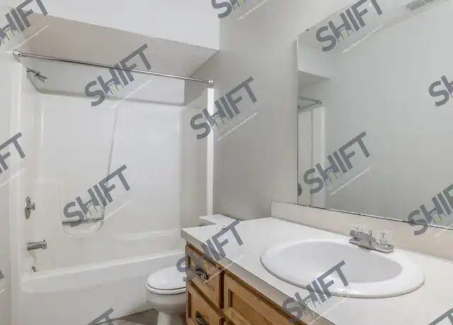 Property at 7984 Green Meadow Ct Unit 4, Georgetown Twp, MI, 49428, 2 beds, 1.5 baths, [object Object]