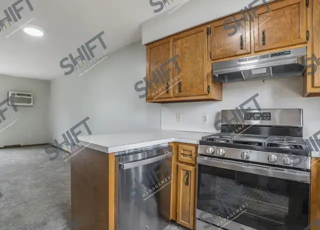 Property at 7984 Green Meadow Ct Unit 4, Georgetown Twp, MI, 49428, 2 beds, 1.5 baths, [object Object]