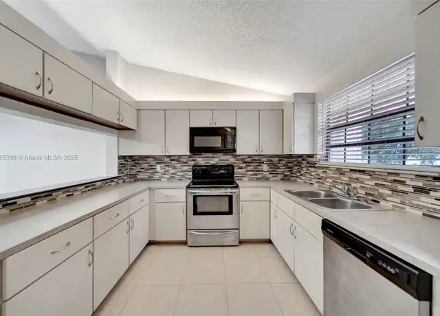 Property at 204 Congressional Way Unit 204-A, Deerfield Beach, FL, 33442, 2 beds, 2 baths, [object Object]