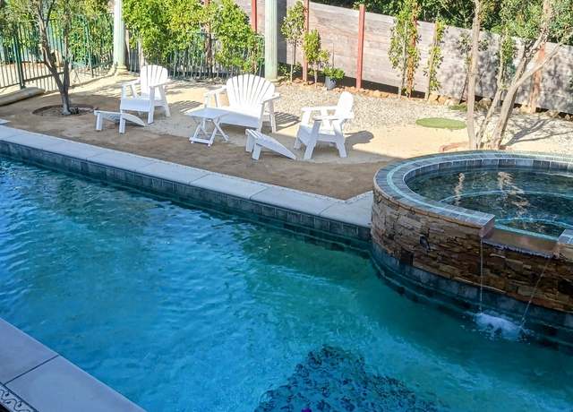 Photo of 28305 Via Acero St, Malibu, CA 90265
