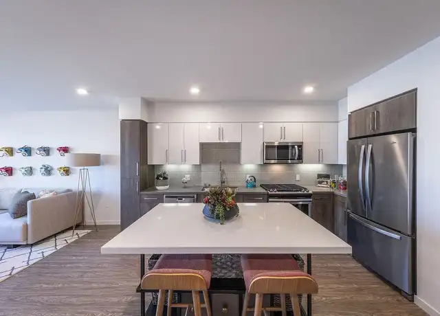 Property at Capitol 650 - 650 E Capitol Ave, Milpitas, CA, 95035, 1-2 bed, 1-2 bath, [object Object]
