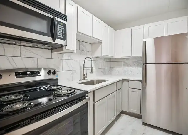 Property at Wallingford Estates - 2701 Madison St, Chester, PA, 19013, 1-2 bed, 1 bath, [object Object]