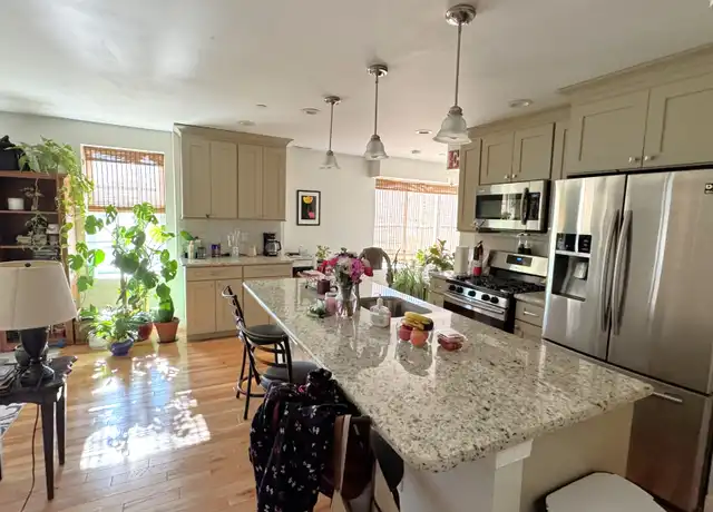 Property at 32 Pine St Unit 2, Oxford, PA, 19363, 1 bed, 1 bath, [object Object]