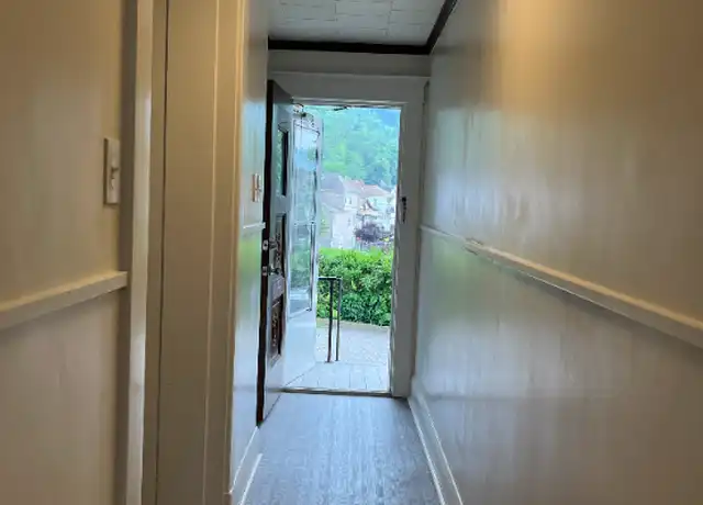 Property at 103 N 7th St Unit A, Wheeling, WV, 26003, 1 bed, 1 bath, [object Object]