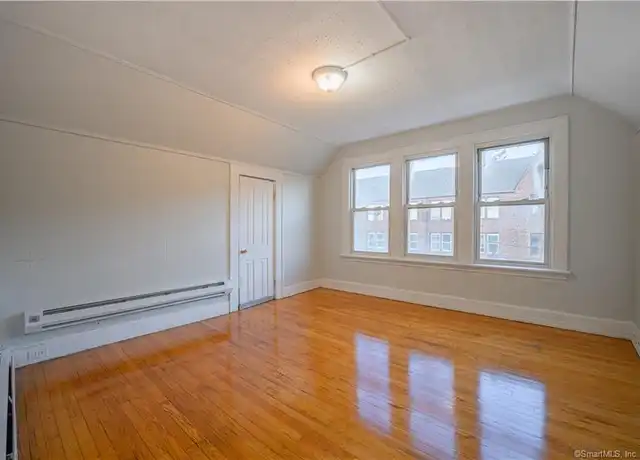 Property at 49 Johnson St Unit 3, Waterbury, CT, 06710, 2 beds, 1 bath, [object Object]