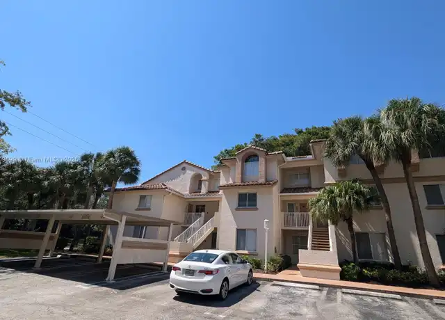 Property at 15201 Glenmoor Dr #15201, West Palm Beach, FL, 33409, 3 beds, 2.5 baths, [object Object]