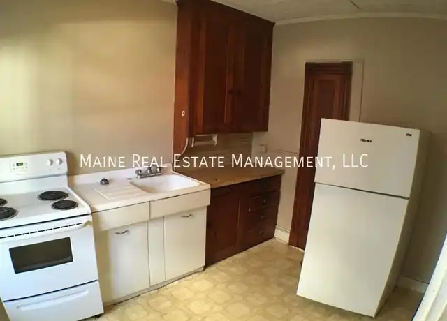 Property at 591 Main St Unit 7, Bangor, ME, 04401, 1 bed, 1 bath, [object Object]