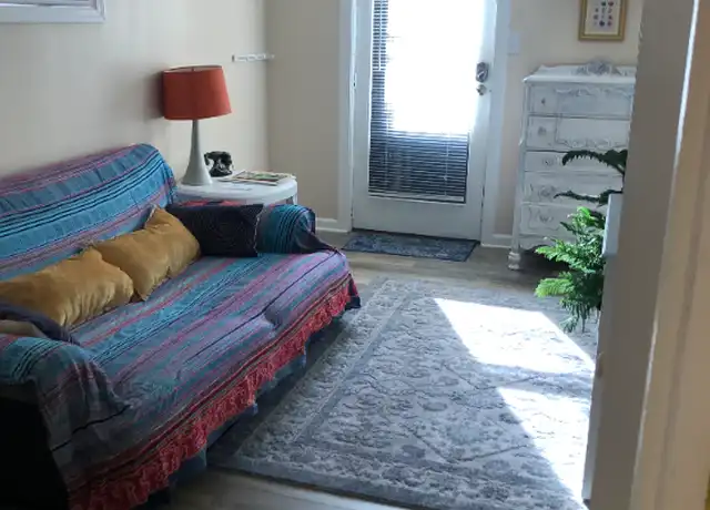 Property at 221 Dorchester Ave Unit B, Asheville, NC, 28806, 1 bed, 1 bath, [object Object]