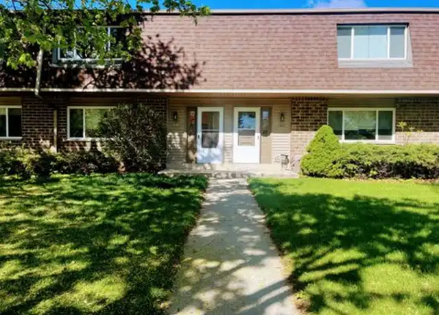 Property at 112 Falls Rd Unit 112, Grafton, WI, 53024, 3 beds, 2.5 baths, [object Object]