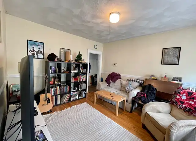 Property at 97 Kilsyth Rd Unit 3A, Boston, MA, 02135, 3 beds, 1 bath, [object Object]