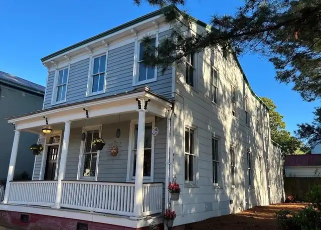 Property at 409 Glasgow St Unit B, Portsmouth, VA, 23704, 1 bed, 1 bath, [object Object]