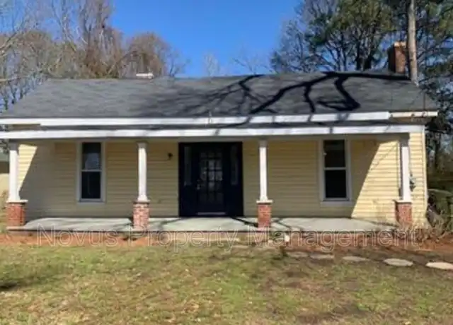 Property at 615 N Aycock St, Carrollton, GA, 30117, 3 beds, 2 baths, [object Object]