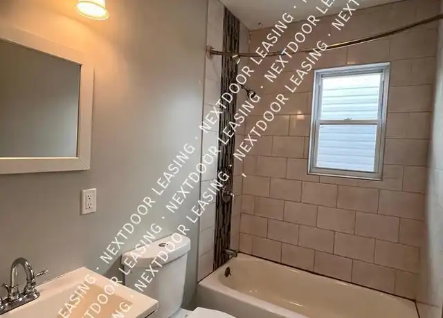 Property at 33 Lexington Ave Unit 2M, Jersey City, NJ, 07304, 3 beds, 1 bath, [object Object]
