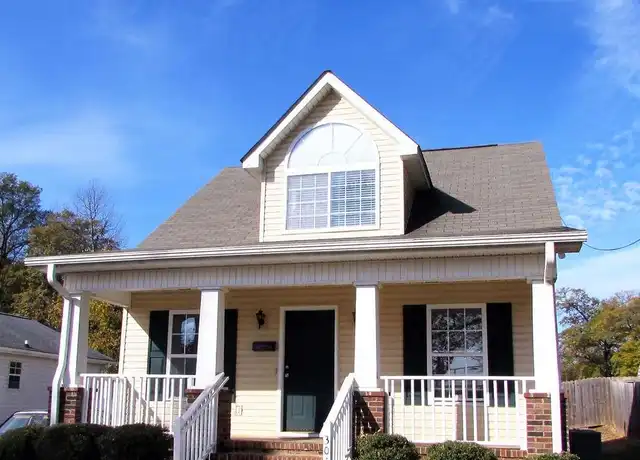 Property at 304 Green Ave, Greenville, SC, 29601, 3 beds, 2 baths, [object Object]