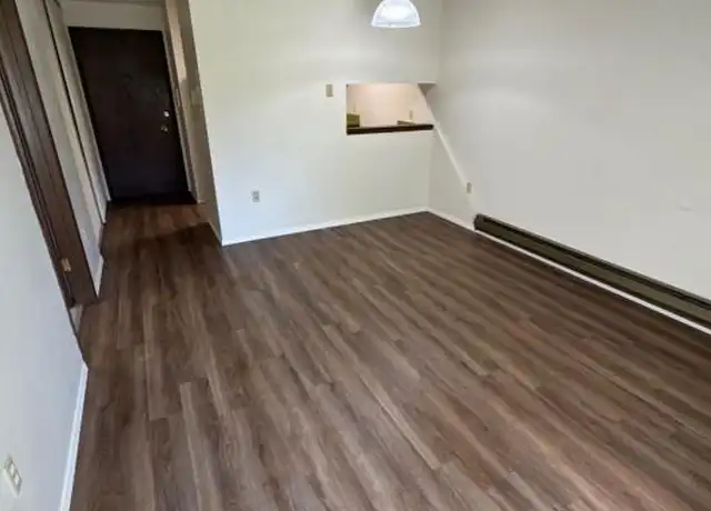 Property at 210 B St, Blaine, WA, 98230, 1 bed, 1 bath, [object Object]