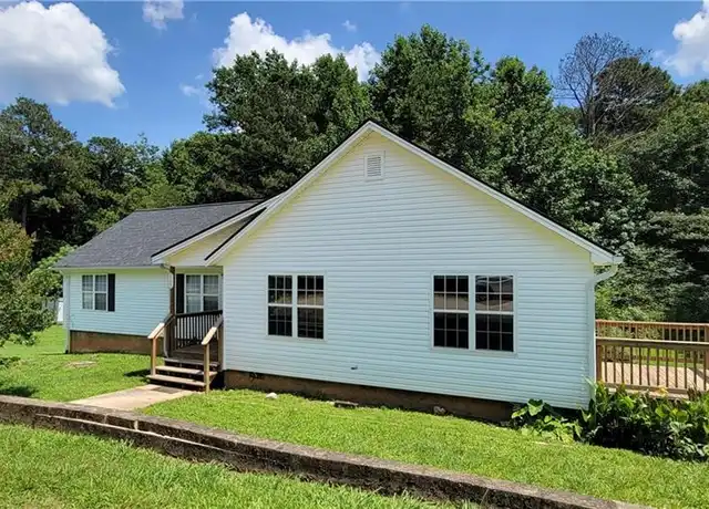 Property at 2325 Shady Grove Rd Unit B, Carrollton, GA, 30116, 2 beds, 2 baths, [object Object]