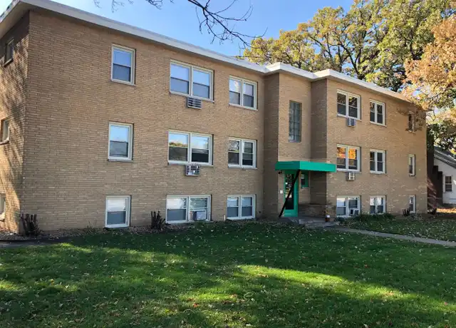 Property at 636 Larpenteur Ave W Unit 05, St Paul, MN, 55113, 1 bed, 1 bath, [object Object]