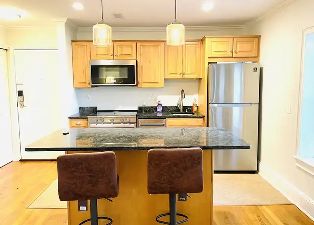 Property at 416 Medford St Unit 3, Charlestown, MA, 02129, 2 beds, 1 bath, [object Object]