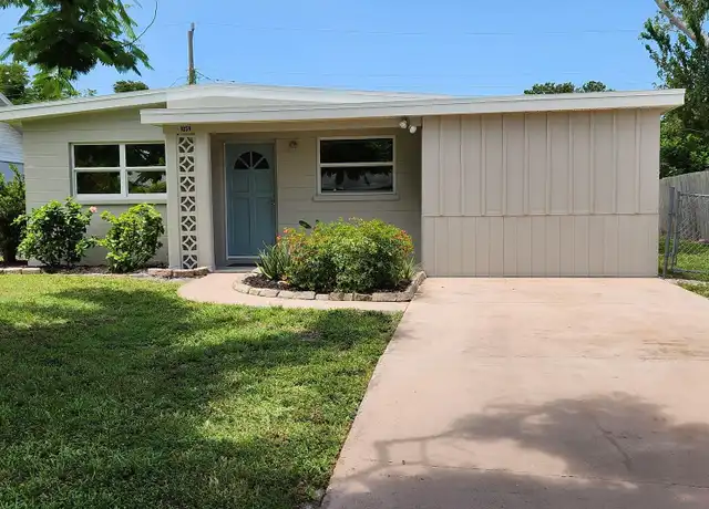 Property at 1059 Lillian St, Venice, FL, 34285, 3 beds, 1 bath, [object Object]