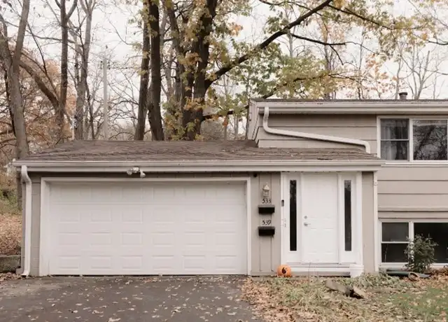 Property at 533 Maple Sq Unit 539, Wayzata, MN, 55391, 2 beds, 1 bath, [object Object]