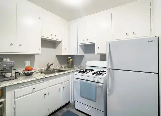 Property at Sunset Crossings at 3401 Balmoral Drive, Sacramento - 3409 Balmoral Dr, Sacramento, CA, 95821, 1-2 bed, 1 bath, [object Object]
