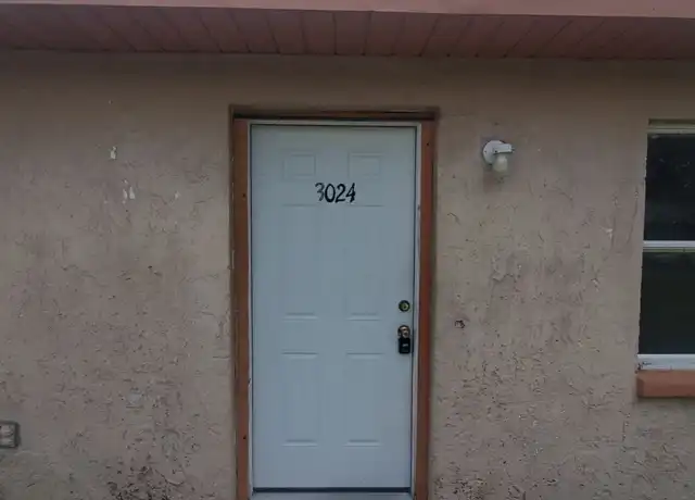 Property at 3024 Ernest Dr Unit B, Auburndale, FL, 33823, 2 beds, 1 bath, [object Object]