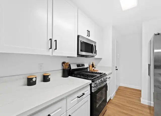 Property at 1605 Hotel Cir S Unit B111, San Diego, CA, 92108, 1 bed, 1 bath, [object Object]