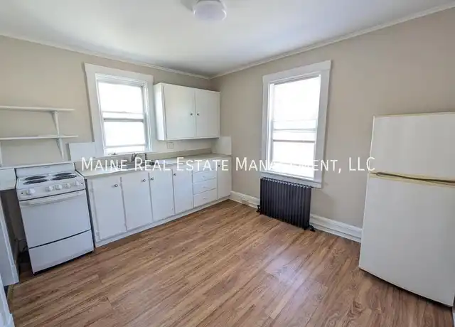 Property at 101 Center St Unit 1, Brewer, ME, 04412, 1 bed, 1 bath, [object Object]
