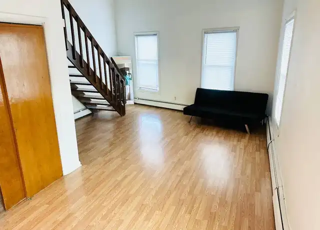 Property at 892 State St Unit 4, New Haven, CT, 06511, 1 bed, 1 bath, [object Object]