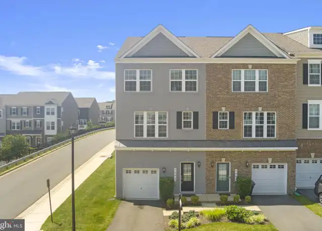 Property at 6094 Camerons Ferry Dr, Haymarket, VA, 20169, 4 beds, 3.5 baths, [object Object]