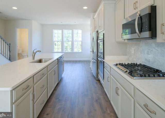 Photo of 6094 Camerons Ferry Dr, Haymarket, VA 20169