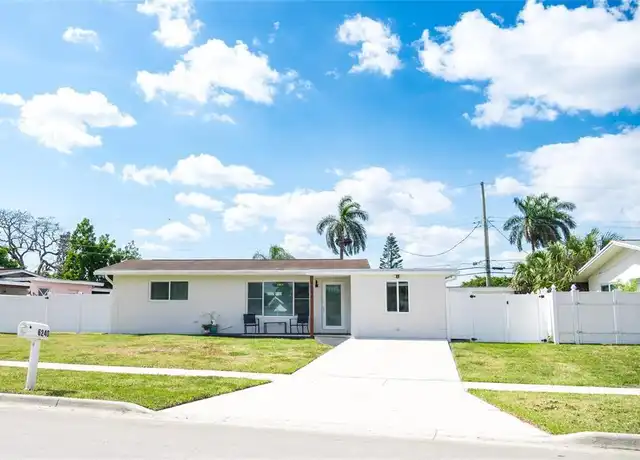 Property at 6240 NW 15th St, Margate, FL, 33063, 3 beds, 2 baths, [object Object]