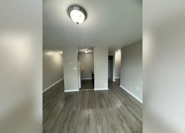 Property at 100 Prospect Ave, Hartford, CT, 06106, 1 bed, 1 bath, [object Object]