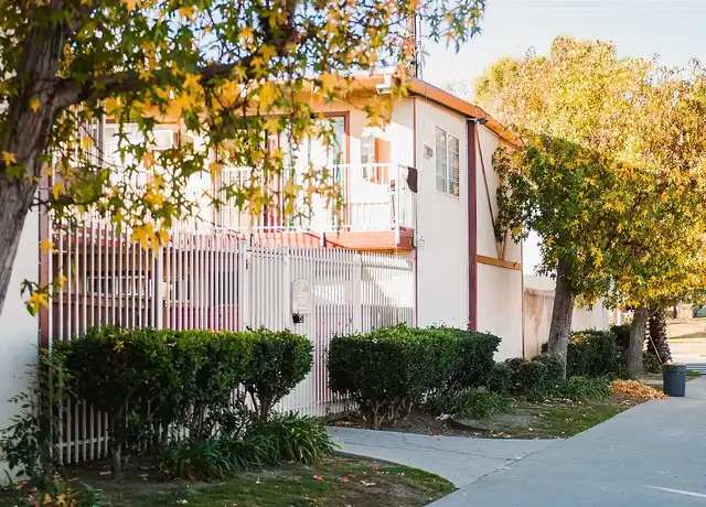 Property at 52nd Street Apartments - 1200-1210 3720th E, Long Beach, CA, 90805, 3 beds, 2 baths, [object Object]