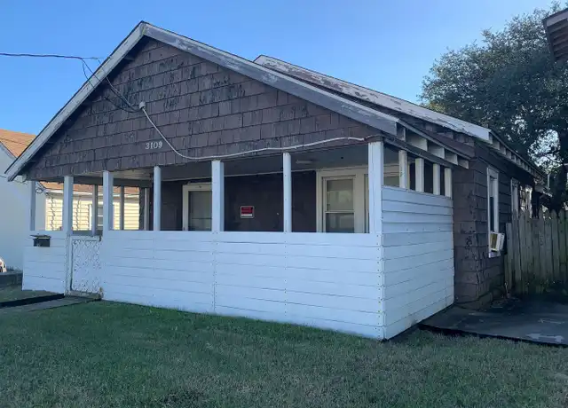 Property at 3109 E Ocean View Ave, Norfolk, VA, 23518, 2 beds, 1 bath, [object Object]