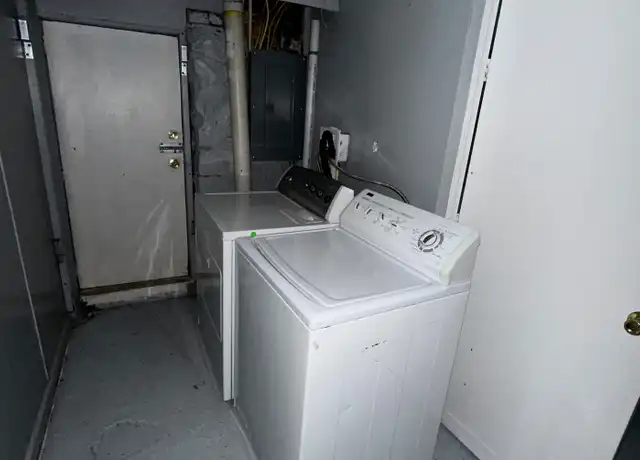 Property at 3205 Harwell Ave, Baltimore, MD, 21213, 2 beds, 1.5 baths, [object Object]