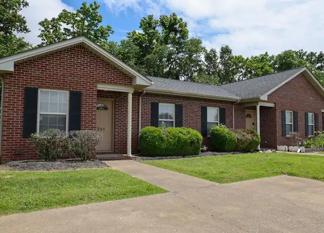 Property at 791 Sivley Rd, Hopkinsville, KY, 42240, 2 beds, 2 baths, [object Object]