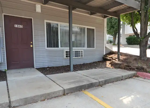 Property at 1045 N Molly Ct, Fayetteville, AR, 72701, 0 beds, 1 bath, [object Object]