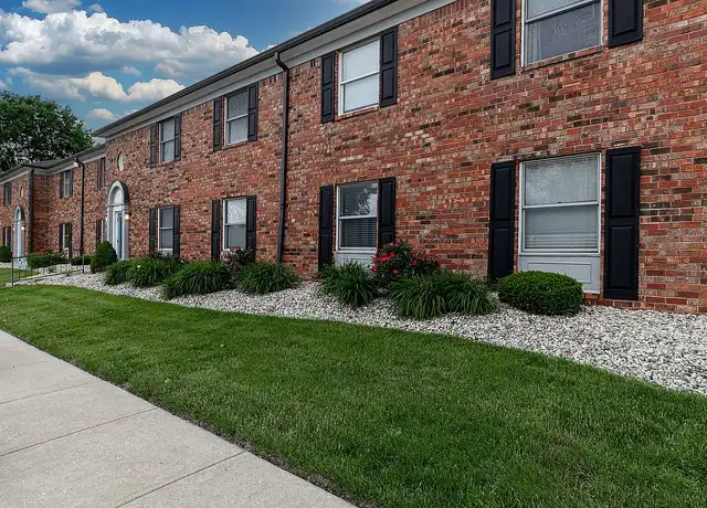 Property at The Fairways at Valle Vista - 610 Paradise Ct, Greenwood, IN, 46143, 1 bed, 1 bath, [object Object]