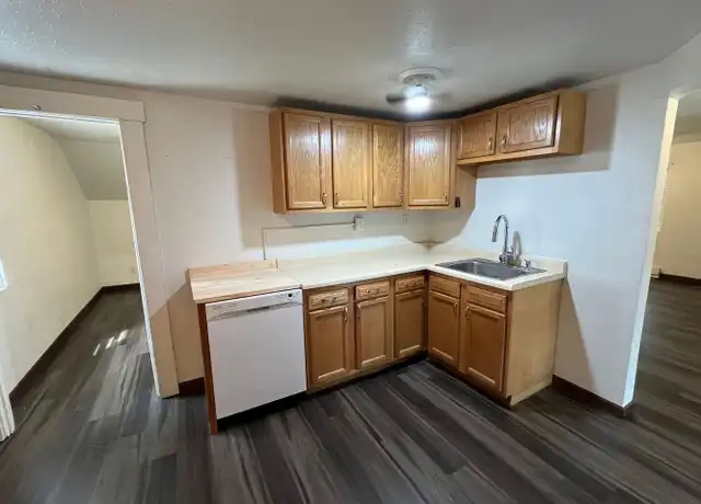 Property at 210 N 1st Ave, Wausau, WI, 54401, 1 bed, 1 bath, [object Object]