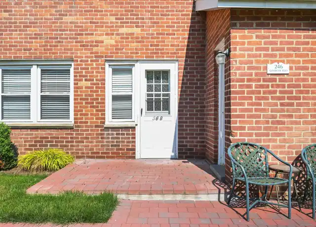 Property at 246 Glenbrook Rd Unit 36B, Stamford, CT, 06906, 2 beds, 1 bath, [object Object]