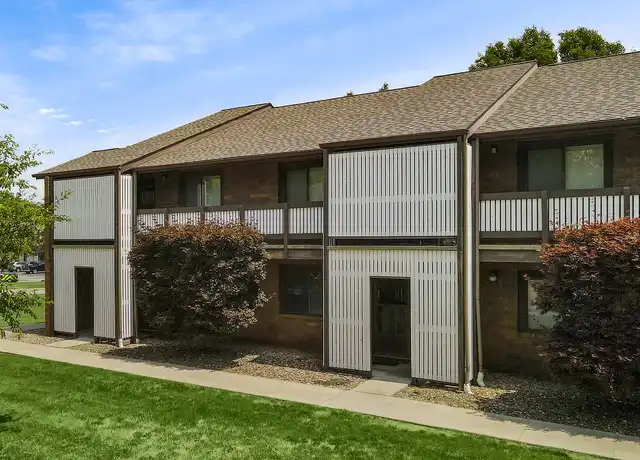 Property at Greenridge Apartments - 3757 S Cleveland Massillon Rd, Barberton, OH, 44203, 1 bed, 1 bath, [object Object]