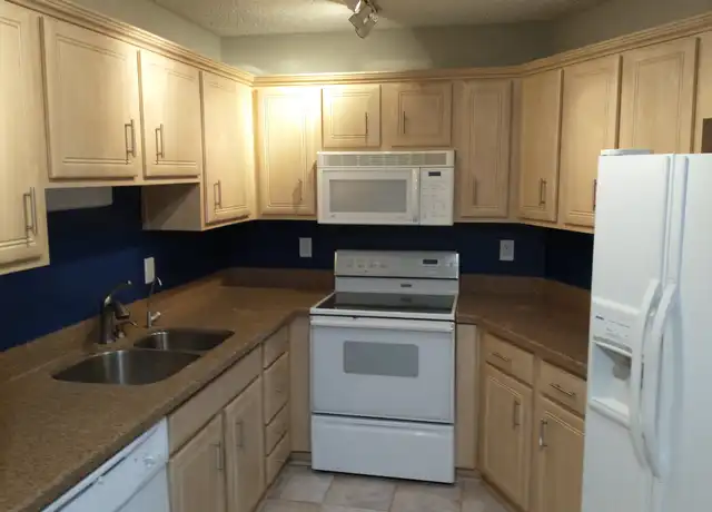 Property at 8625 E Belleview Pl #1006, Scottsdale, AZ, 85257, 2 beds, 2 baths, [object Object]