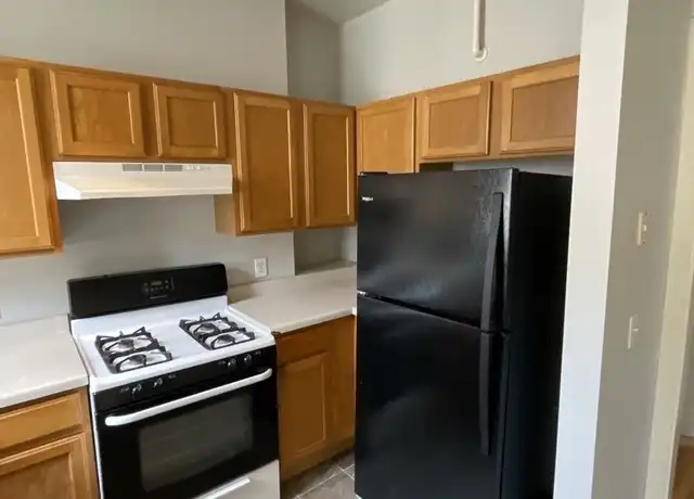 Property at 2021 3rd Ave S Unit 2, Minneapolis, MN, 55404, 3 beds, 2 baths, [object Object]