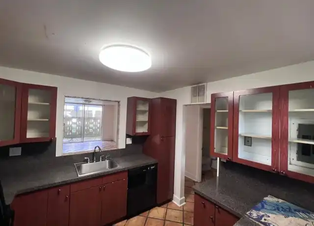 Property at 410 NW 68th Ave #104, Plantation, FL, 33317, 1 bed, 1.5 baths, [object Object]