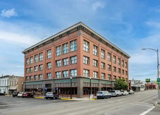 Property at 312 Court St, The Dalles, OR, 97058, 1 bed, 1 bath, [object Object]
